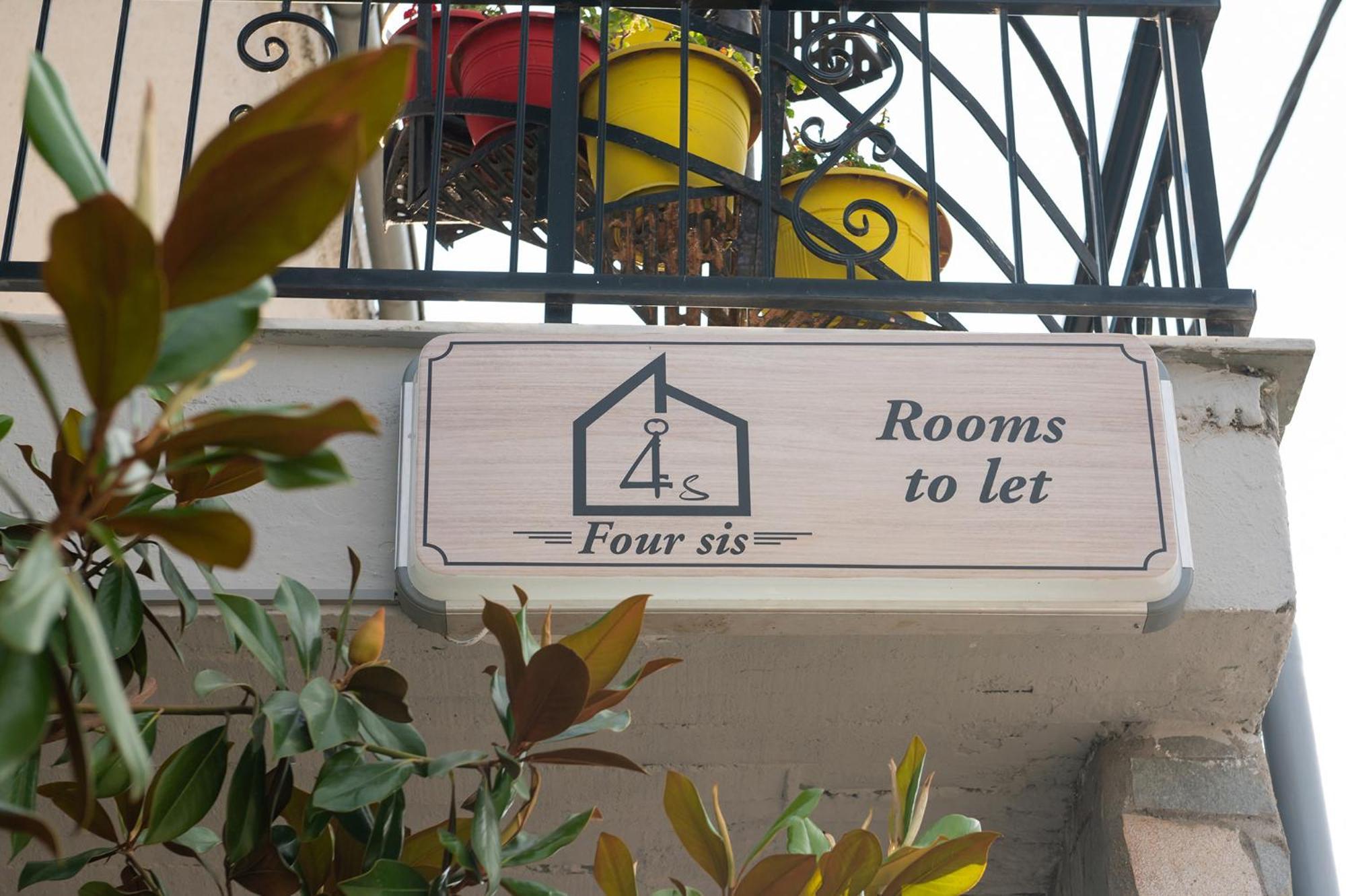 Four Sis Rooms Mangana Zewnętrze zdjęcie